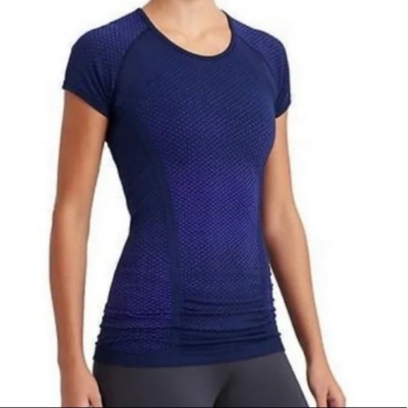 Athleta Tops - Athleta Fastest Track Workout Short Sleeve Crew Neck Top Blue Purple Size XL